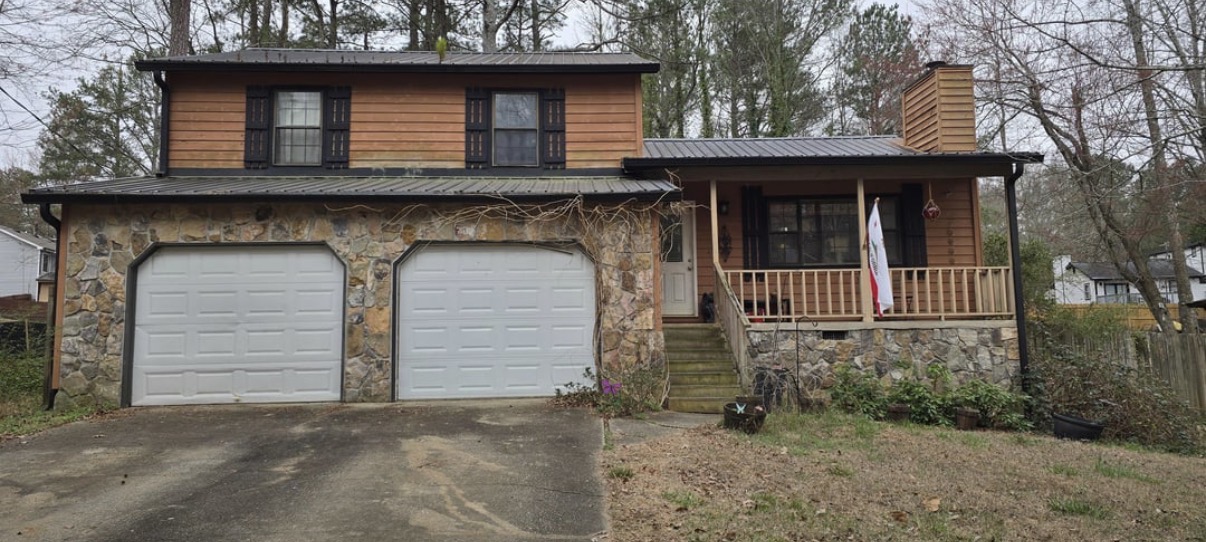 House exterior before AI paint visualization