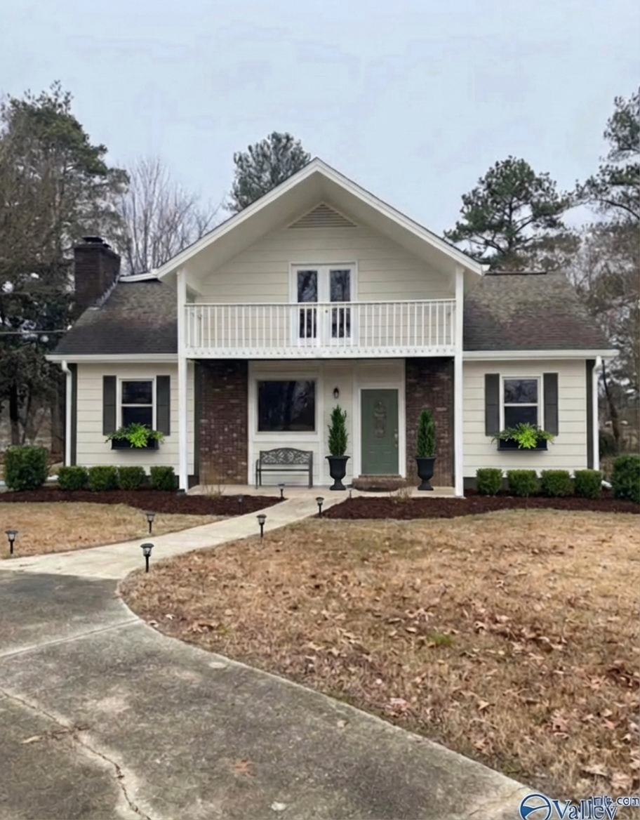 AI-rendered house in new paint colors