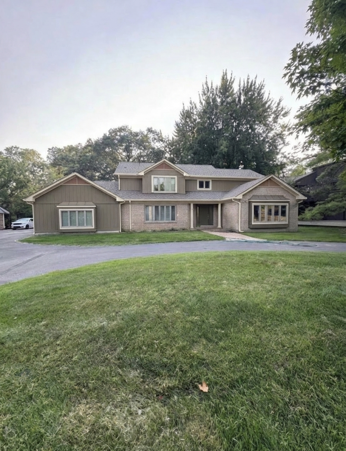 AI-rendered house in new paint colors