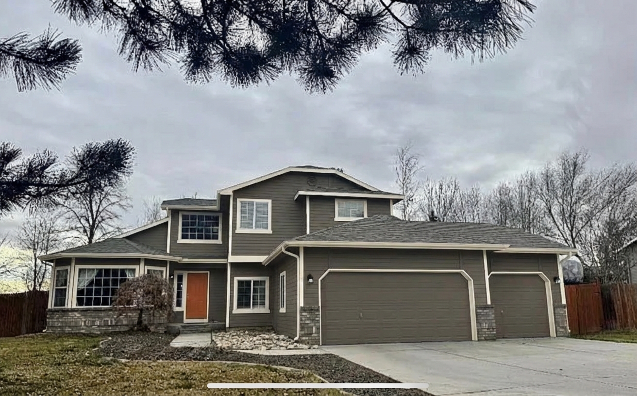 AI-rendered house in new paint colors