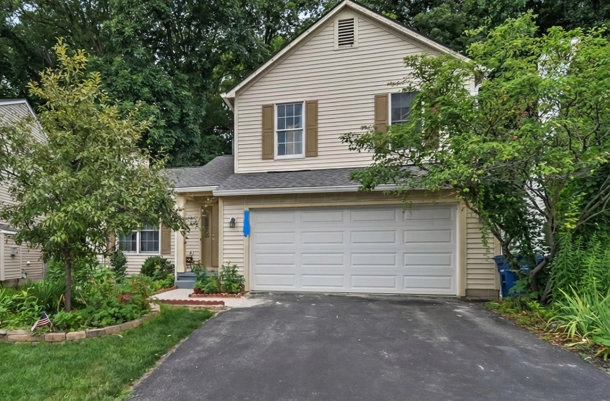 AI-rendered house in new paint colors