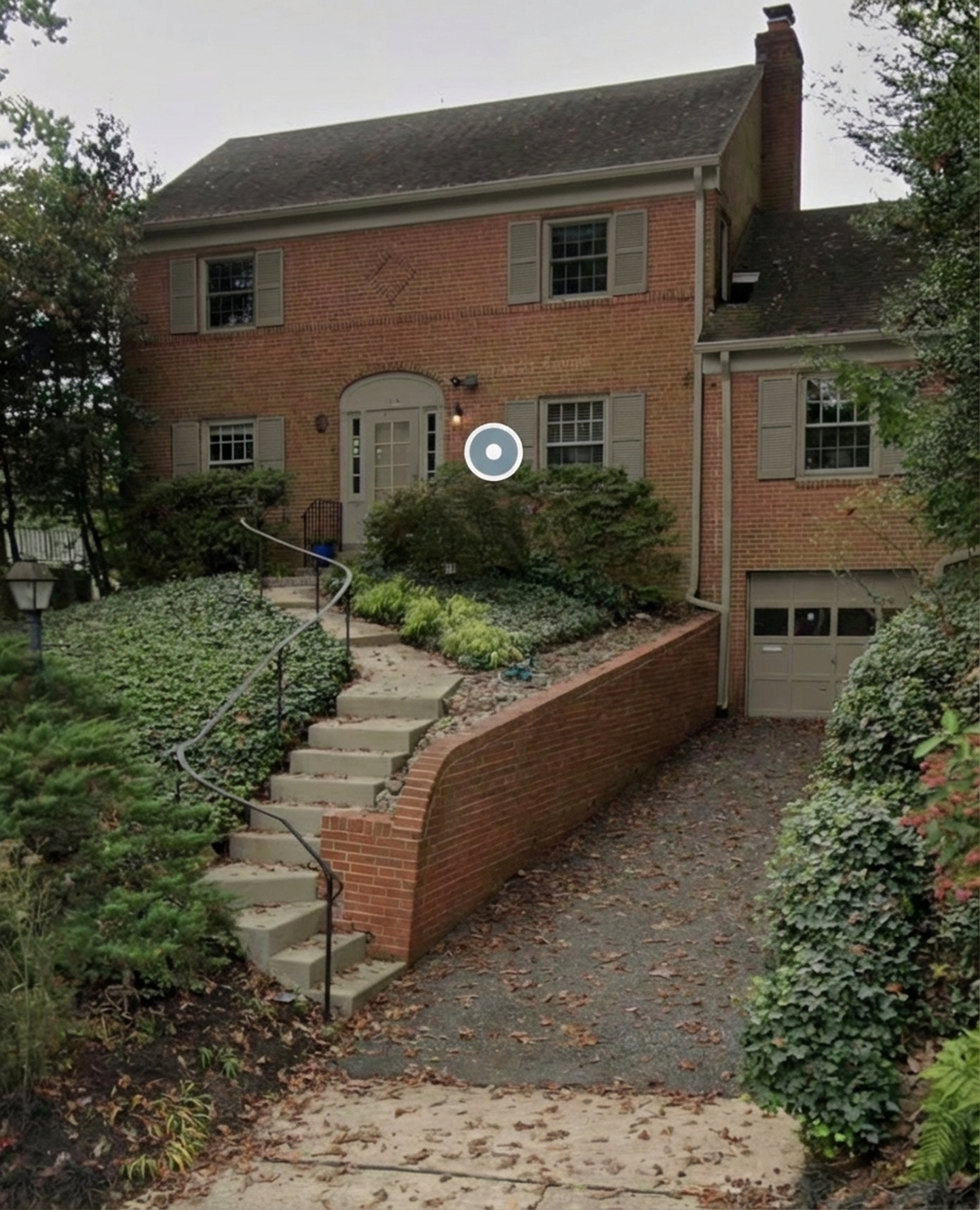 AI-rendered house in new paint colors